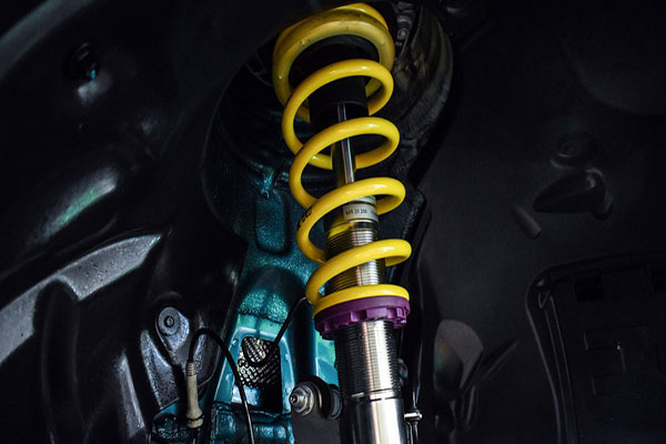 آشنایی با فنر‌های کامیون 